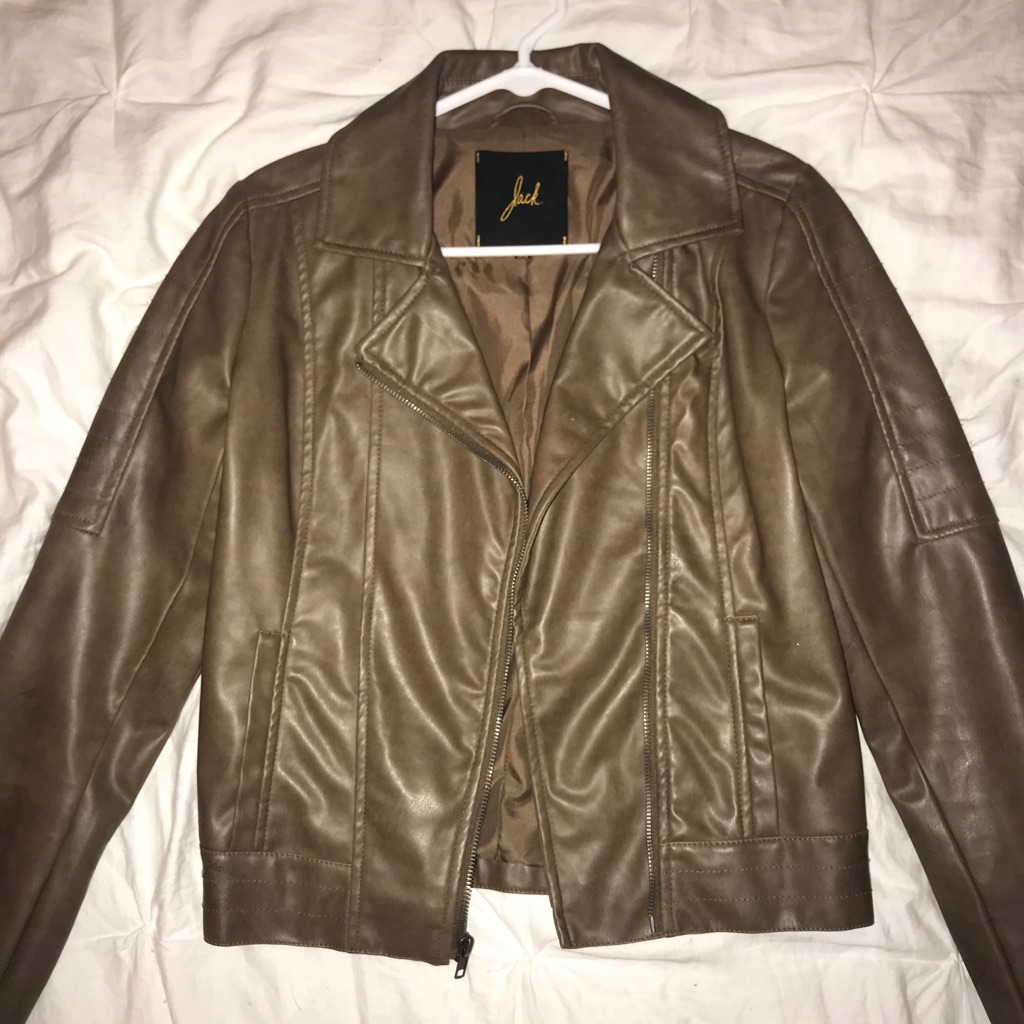 Jack. Brown Jacket